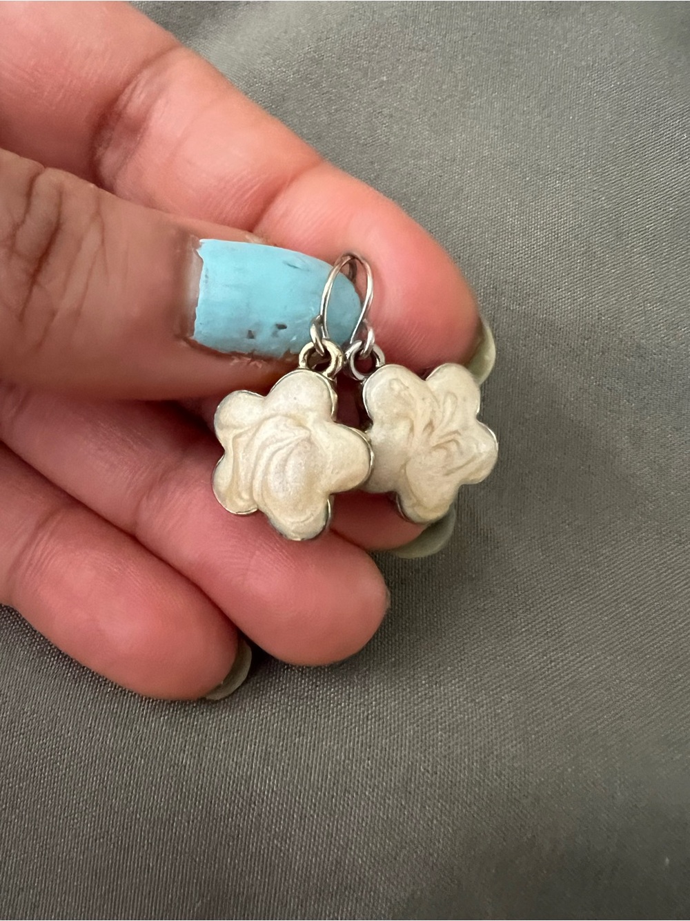Pearl White Flower Dangle Earrings - Picture 2 of 3